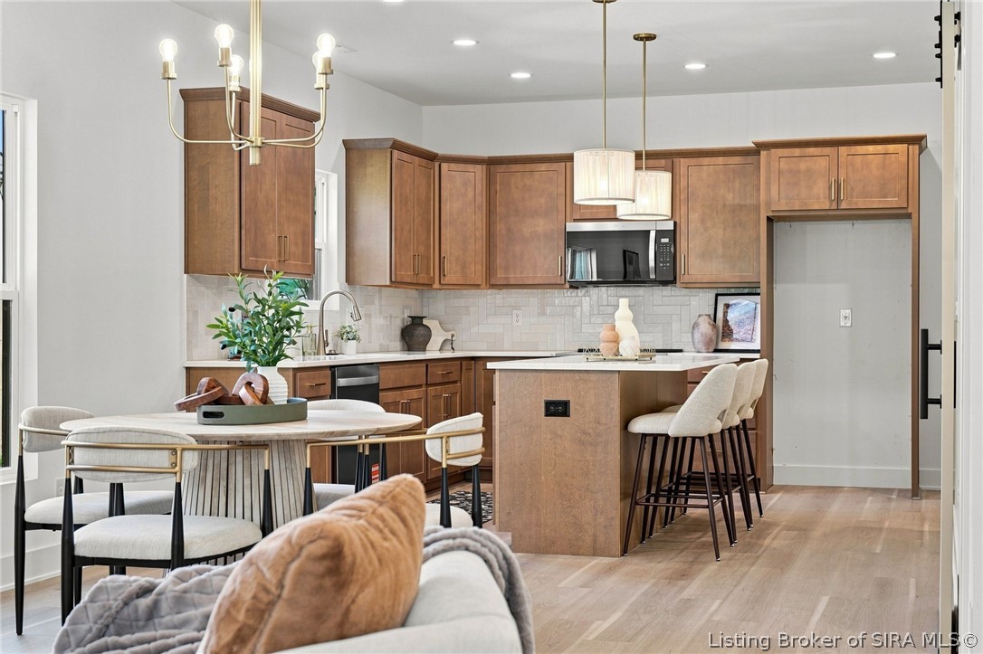 420 E Charlestown Avenue Property Photo 14