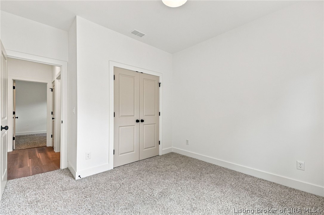 420 E Charlestown Avenue Property Photo 32