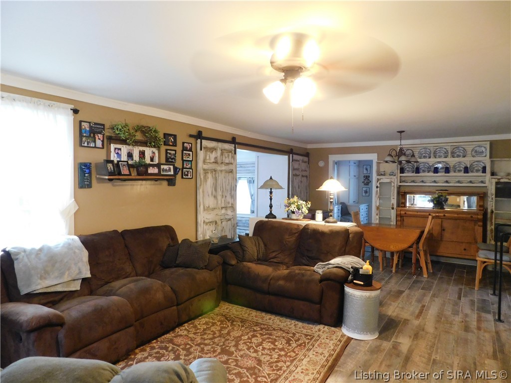 4300 Jones Lane Property Photo 6