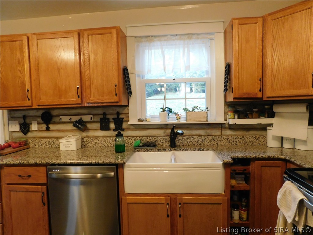 4300 Jones Lane Property Photo 11