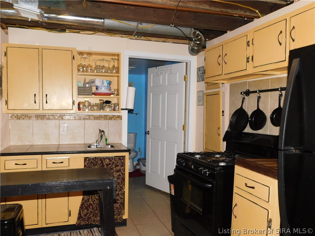 4300 Jones Lane Property Photo 33