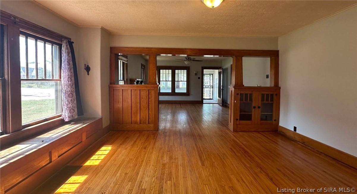 1007 N Main Street Property Photo 4