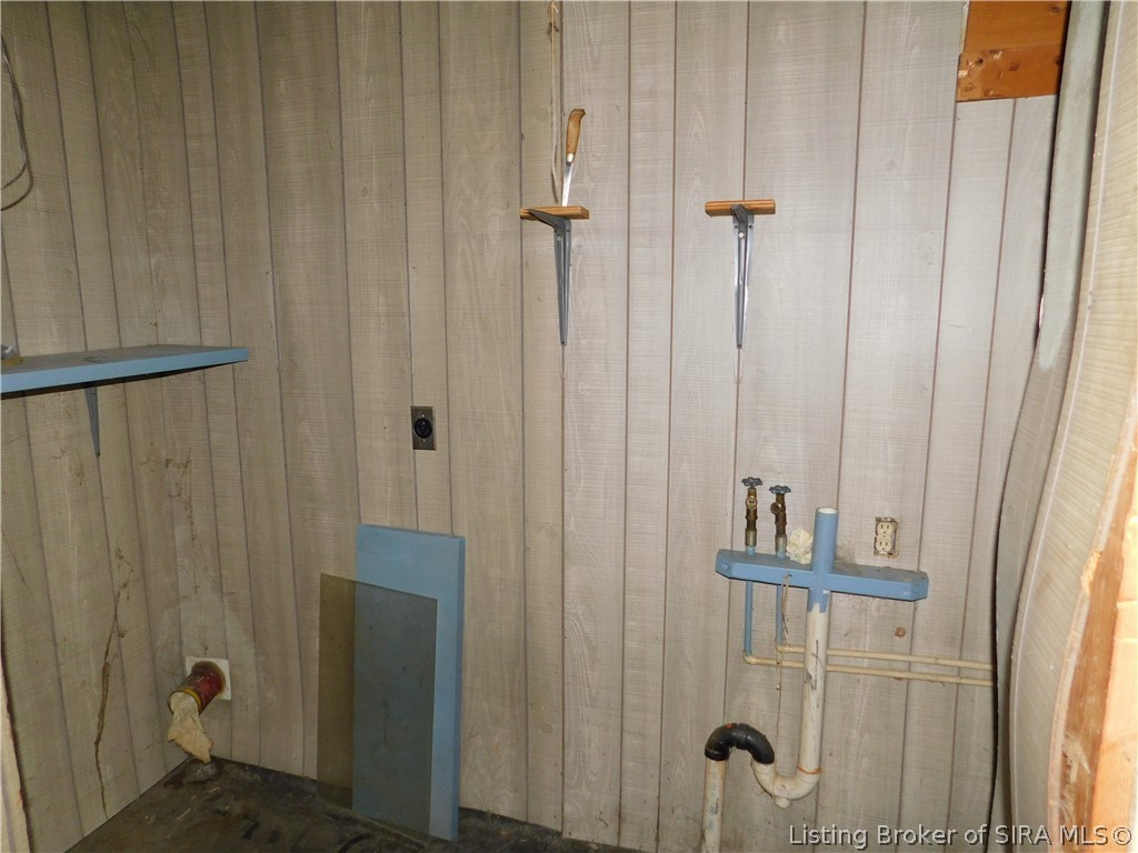 66 E B Street Property Photo 10