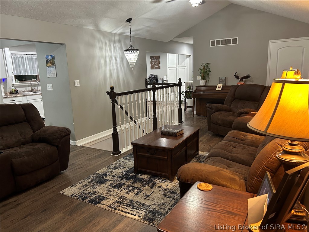 20806 Charlestown-bethlehem Road Property Photo 10