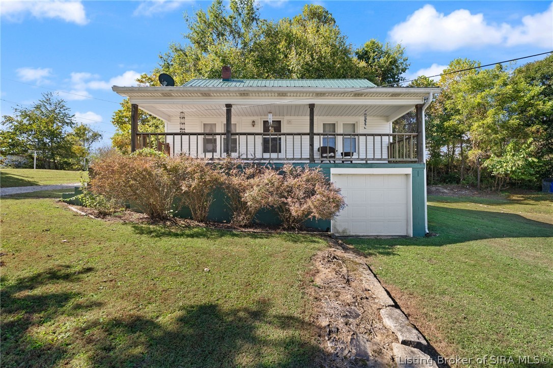 189 S Maple Street Property Photo 1