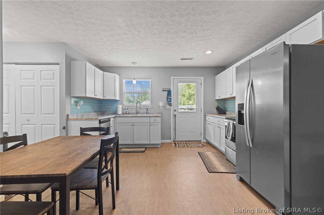 1831 Center Street Property Photo 10