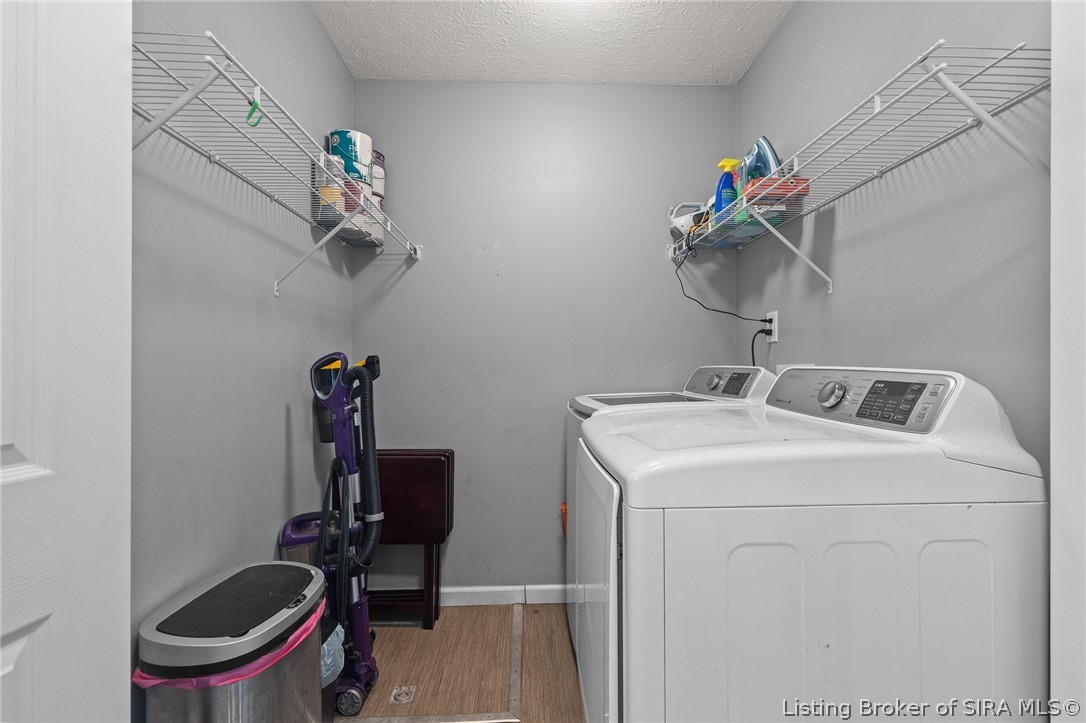 1831 Center Street Property Photo 17