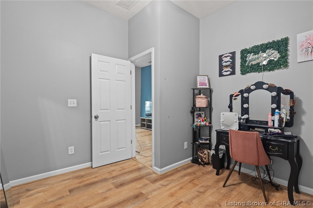 1831 Center Street Property Photo 20