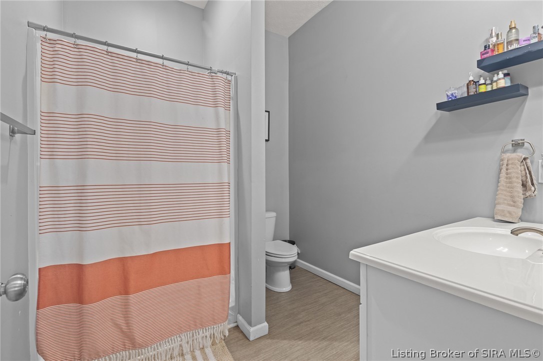 1831 Center Street Property Photo 30
