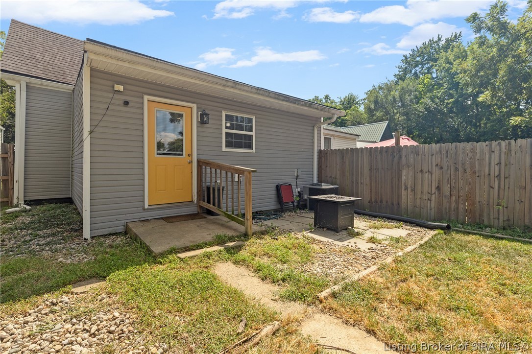 1831 Center Street Property Photo 31