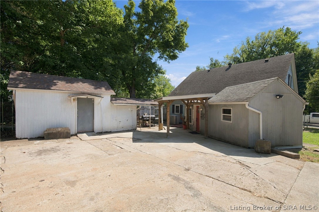 9900 Highway 150 Property Photo 5