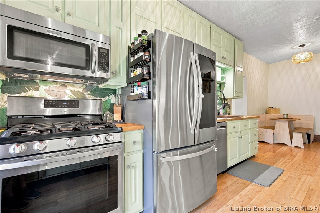 9900 Highway 150 Property Photo 13
