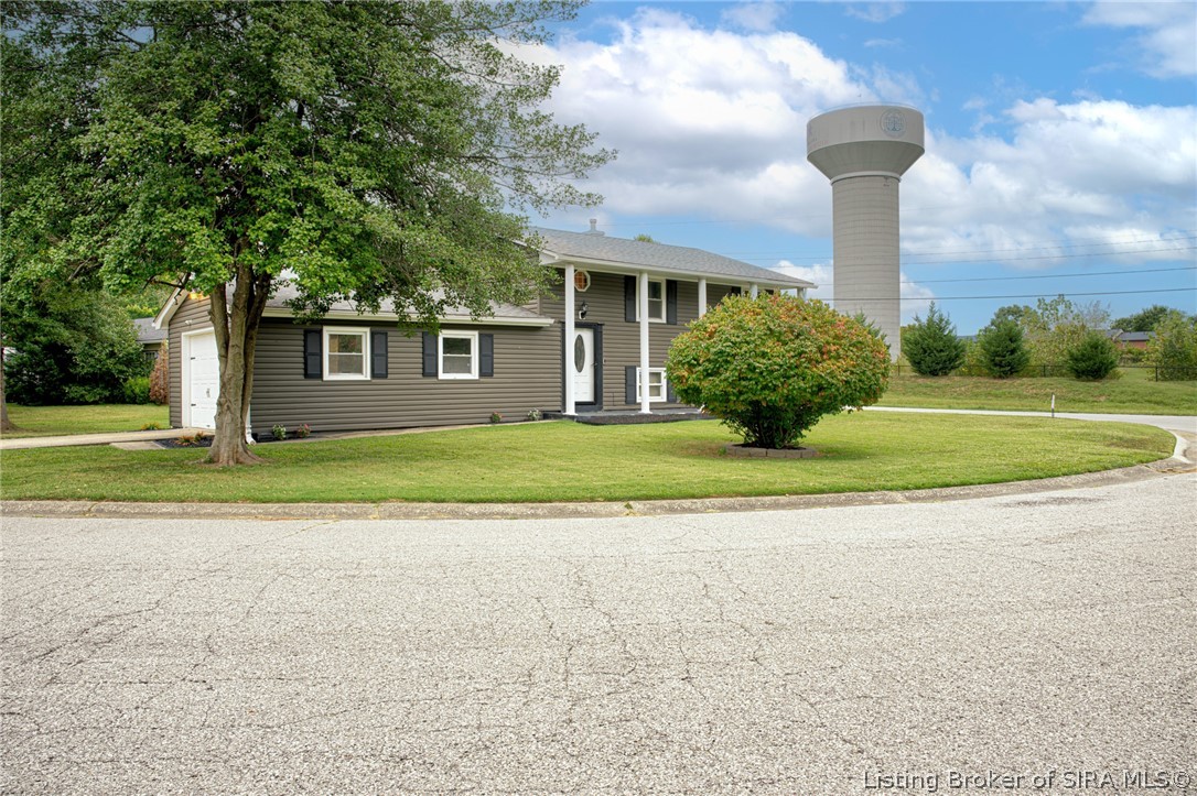 1664 Long Meadow Drive Property Photo 4
