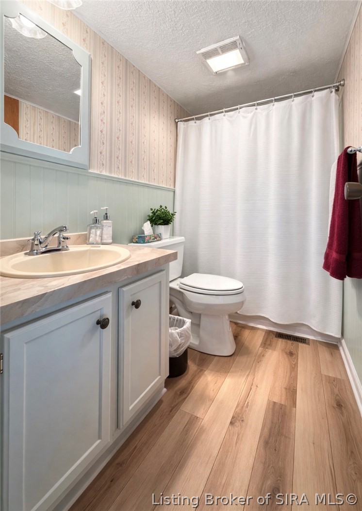 914 Orchard Street Property Photo 14