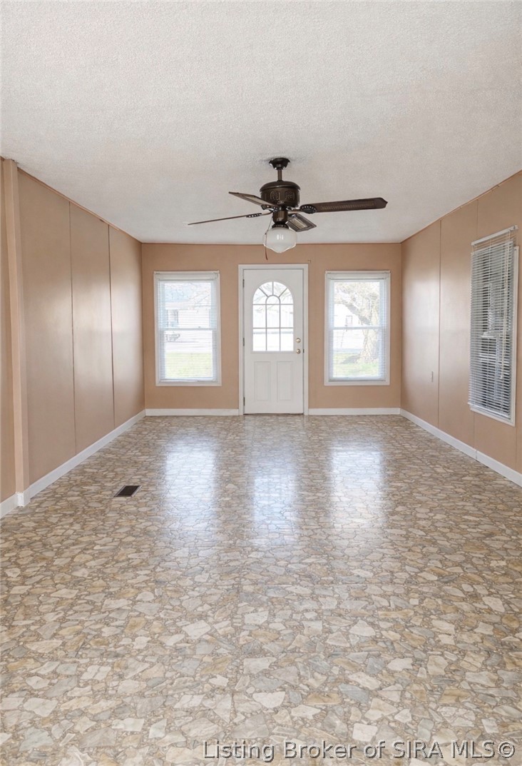 914 Orchard Street Property Photo 15
