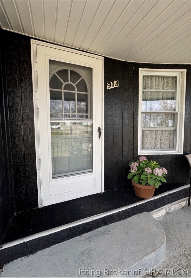 914 Orchard Street Property Photo 16