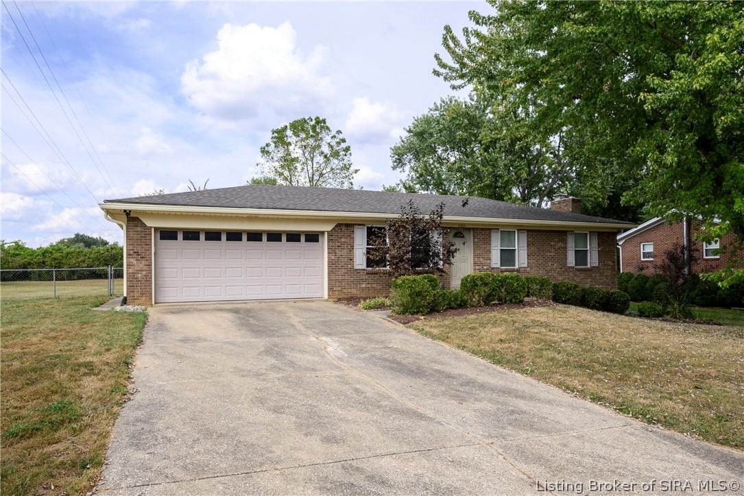 6303 Eric Drive Property Photo 3