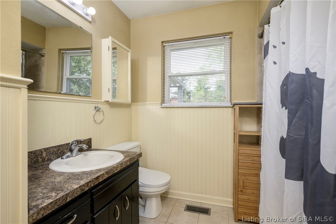 6303 Eric Drive Property Photo 22