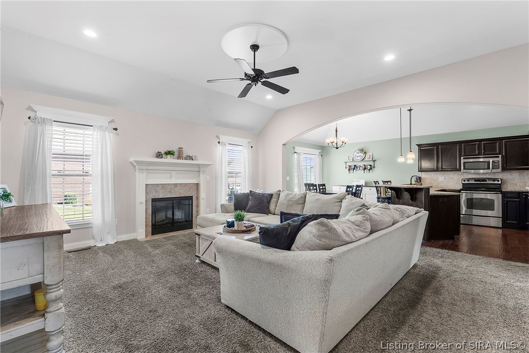 6907 High Point Way Property Photo 6