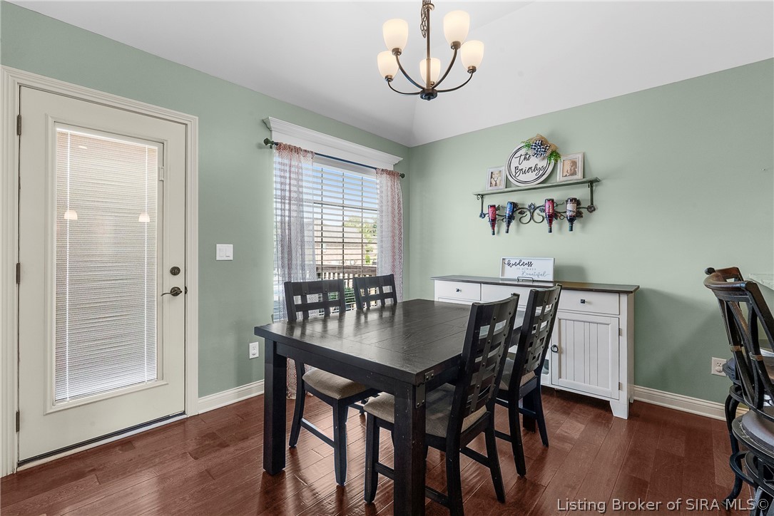 6907 High Point Way Property Photo 14
