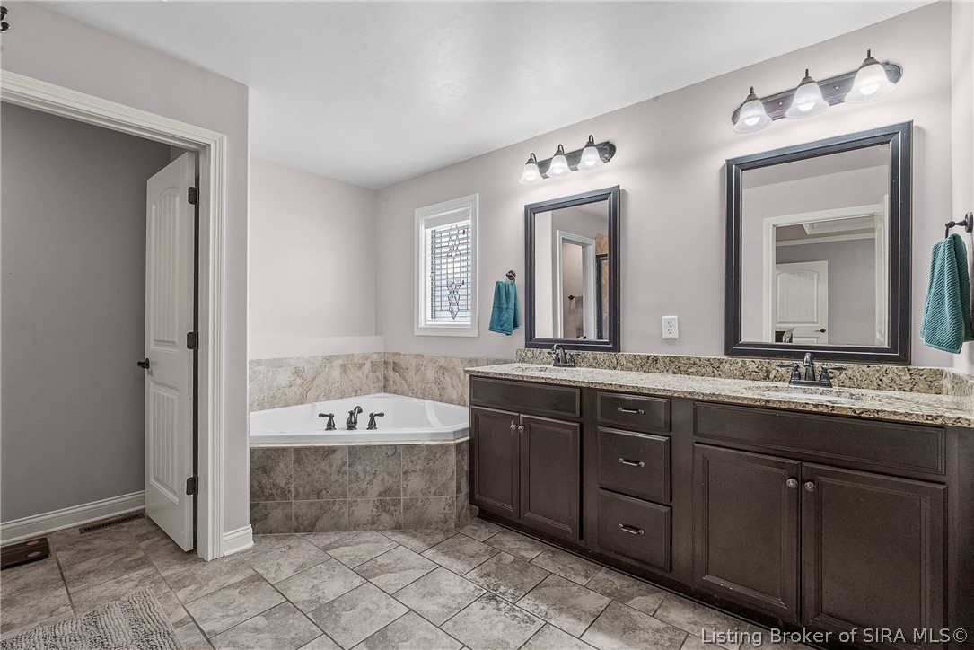 6907 High Point Way Property Photo 23