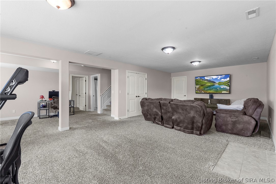 6907 High Point Way Property Photo 34
