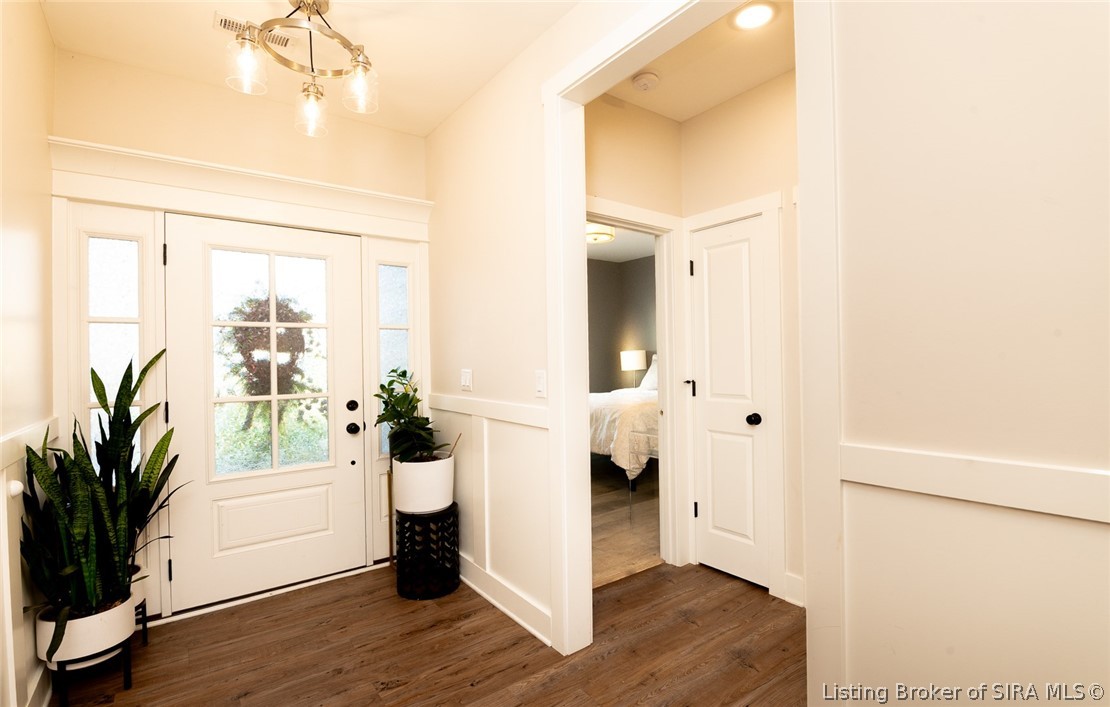 3916 Windsor Creek Drive Property Photo 6