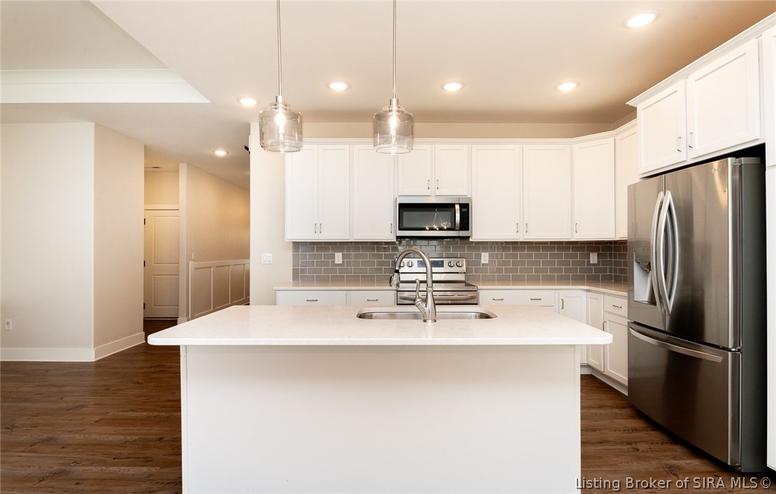 3916 Windsor Creek Drive Property Photo 16