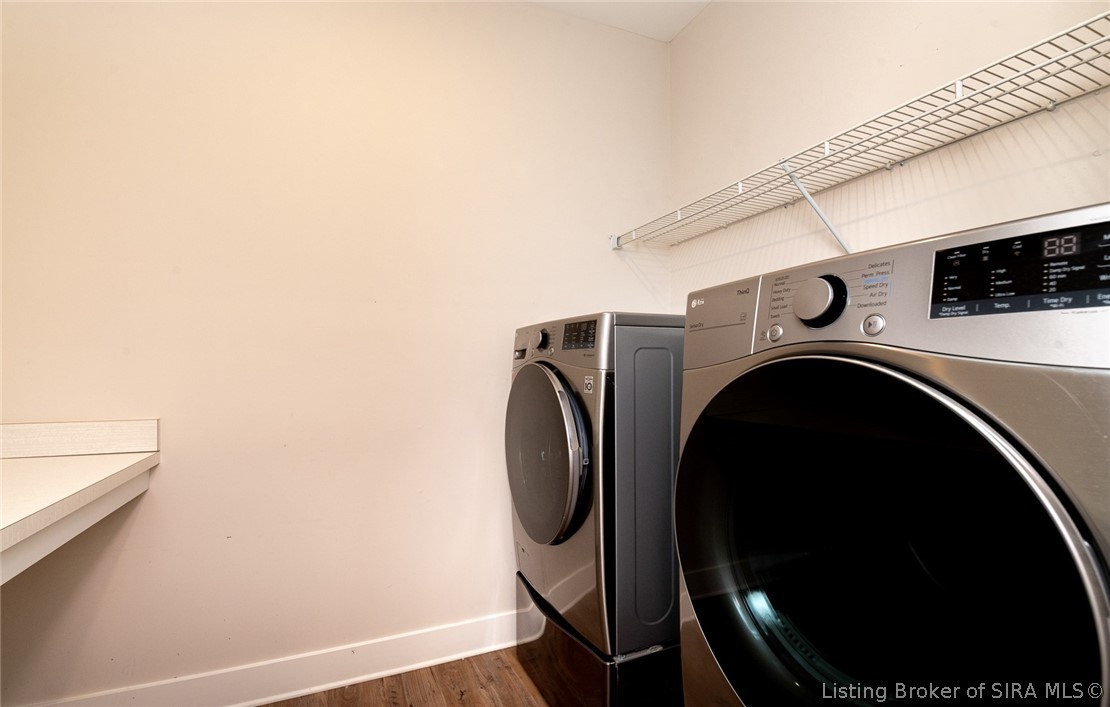 3916 Windsor Creek Drive Property Photo 19