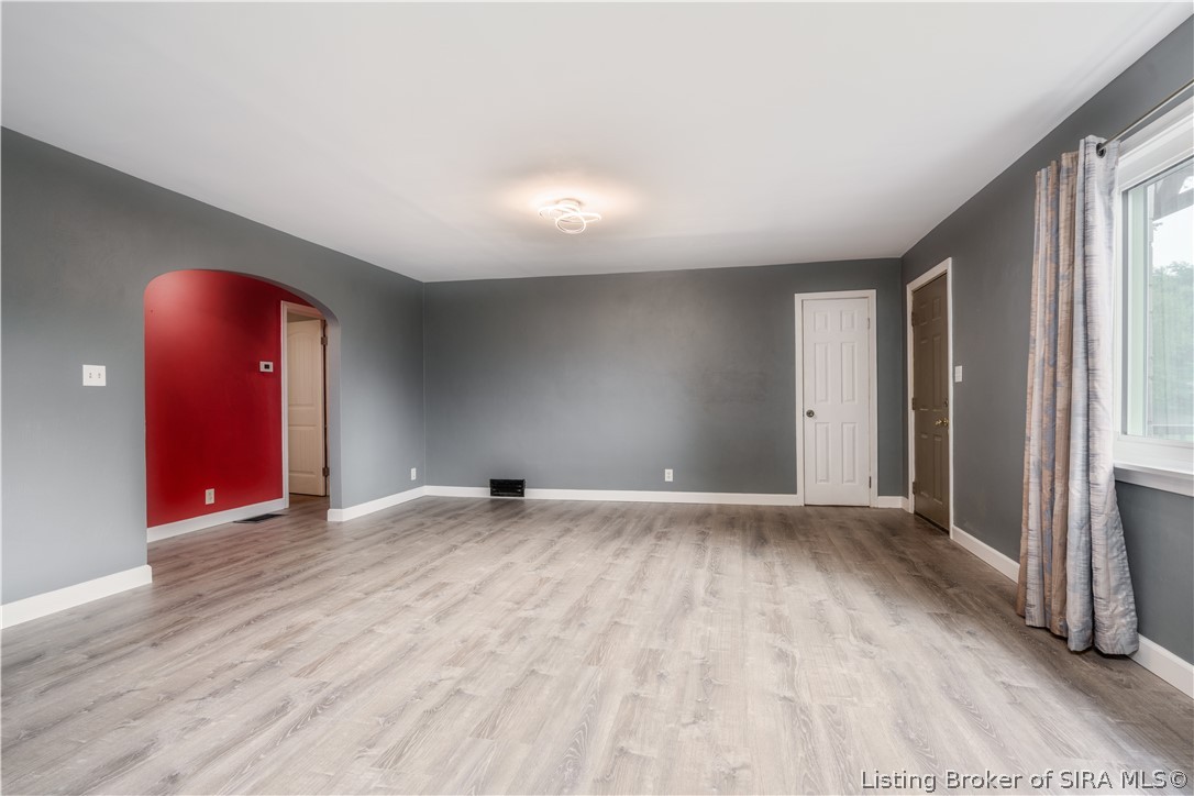 1812 Crestview Drive Property Photo 10