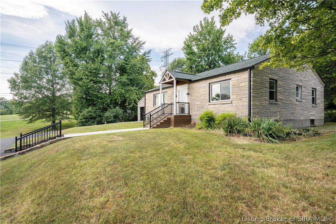 1812 Crestview Drive Property Photo 25