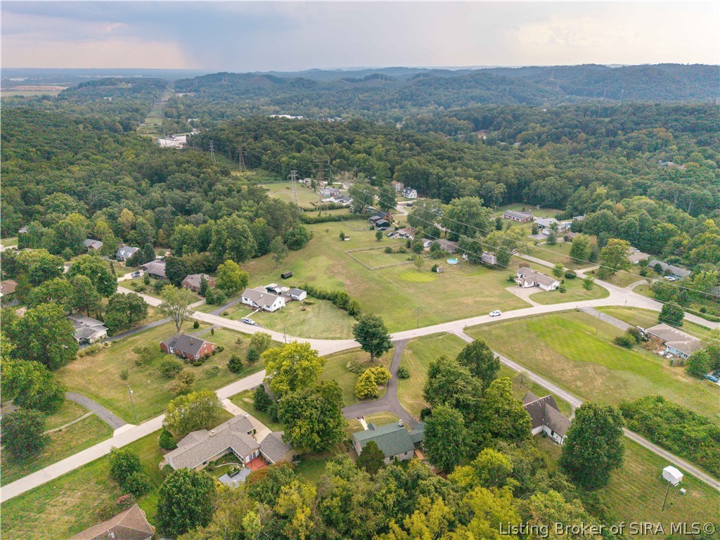 1812 Crestview Drive Property Photo 31
