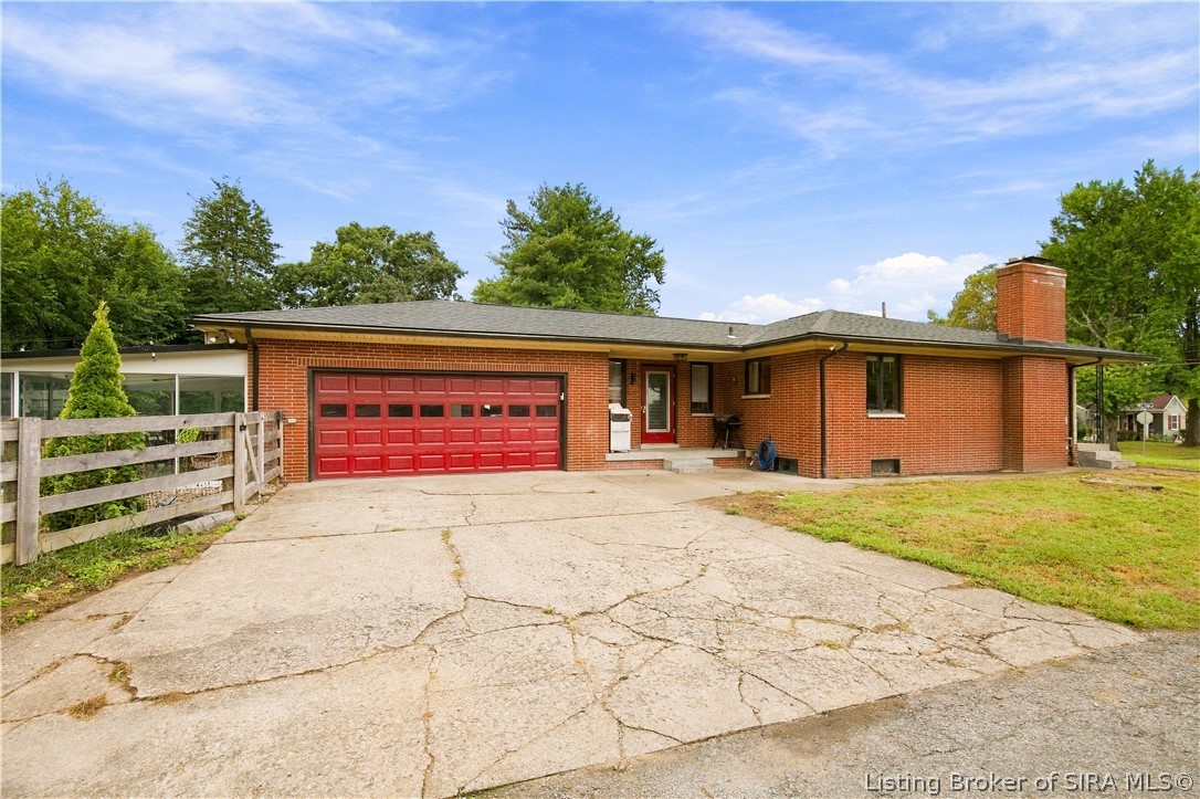 505 E Park Place Property Photo 6