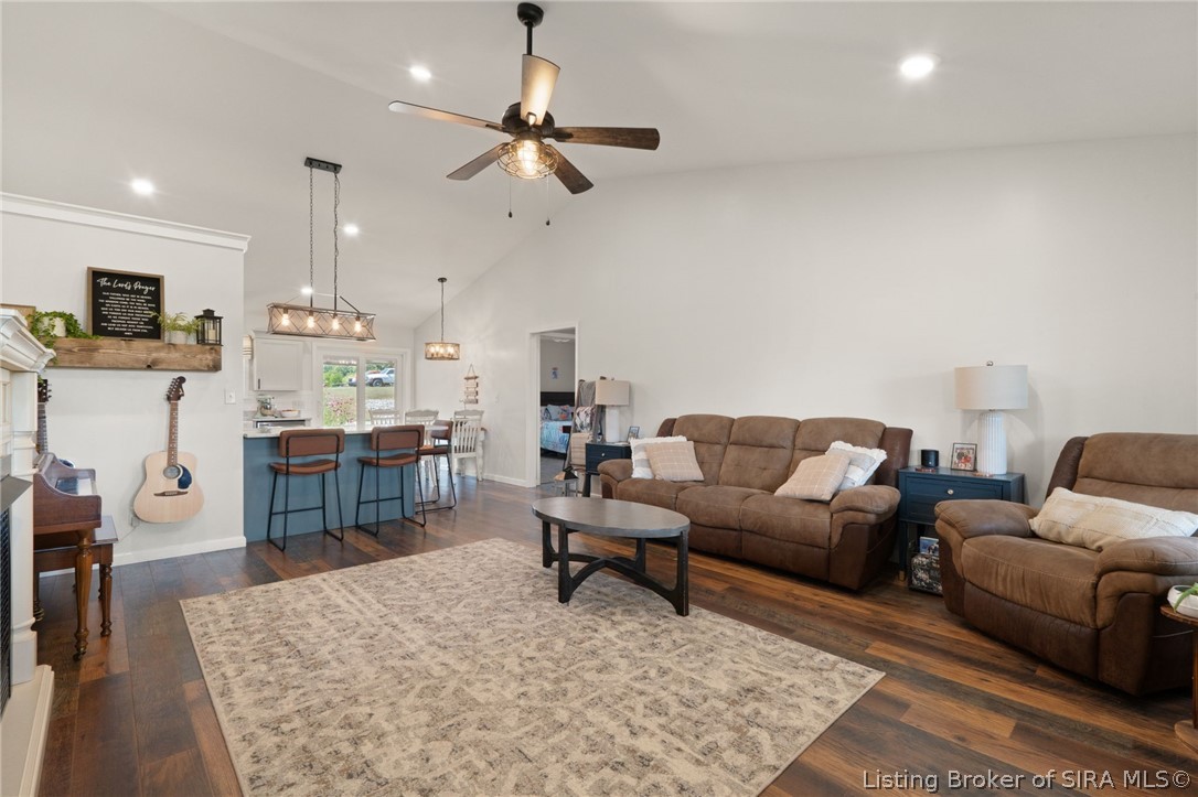 7655 Navilleton Road Property Photo 14