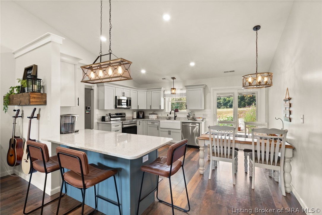 7655 Navilleton Road Property Photo 18