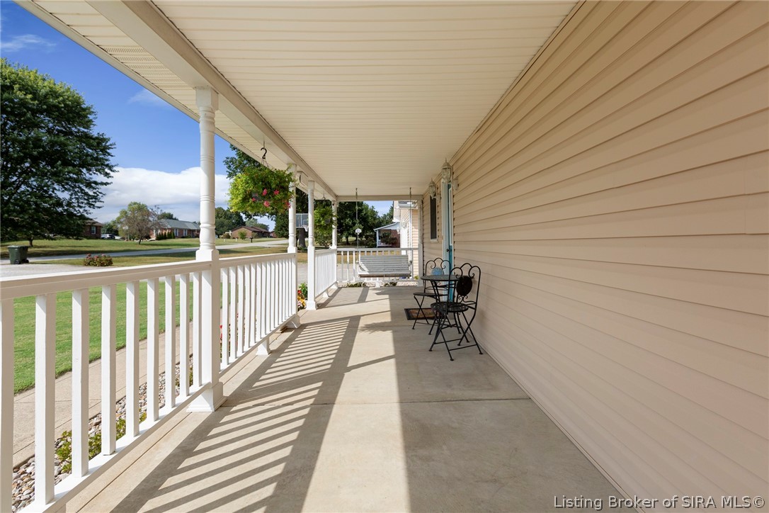 6302 Meadow View Drive Property Photo 6