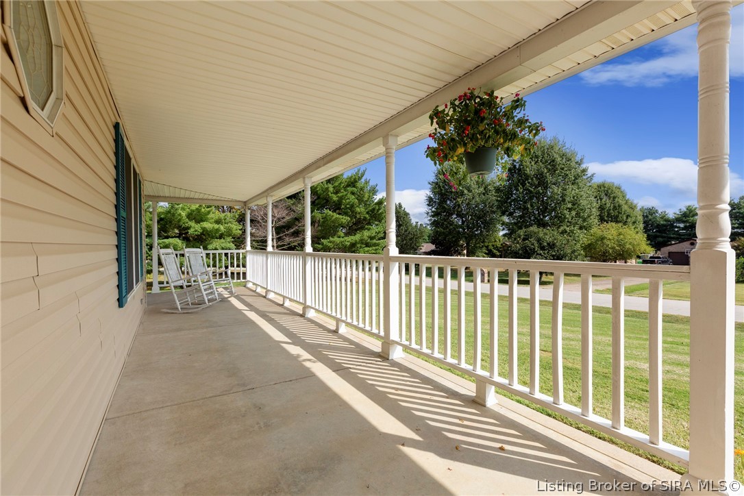 6302 Meadow View Drive Property Photo 7