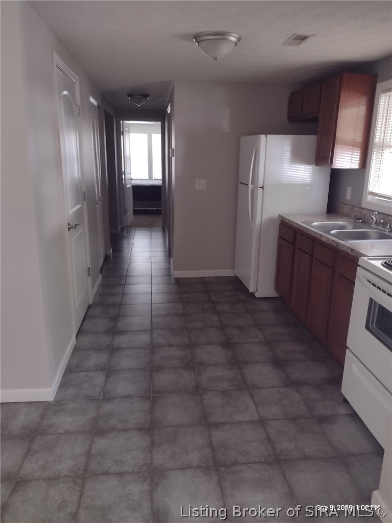 955 N Eastern School Road Property Photo 1
