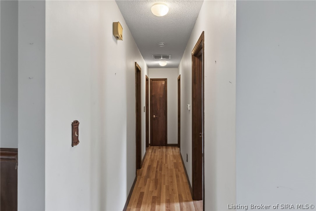 410 Mouser Street Property Photo 17
