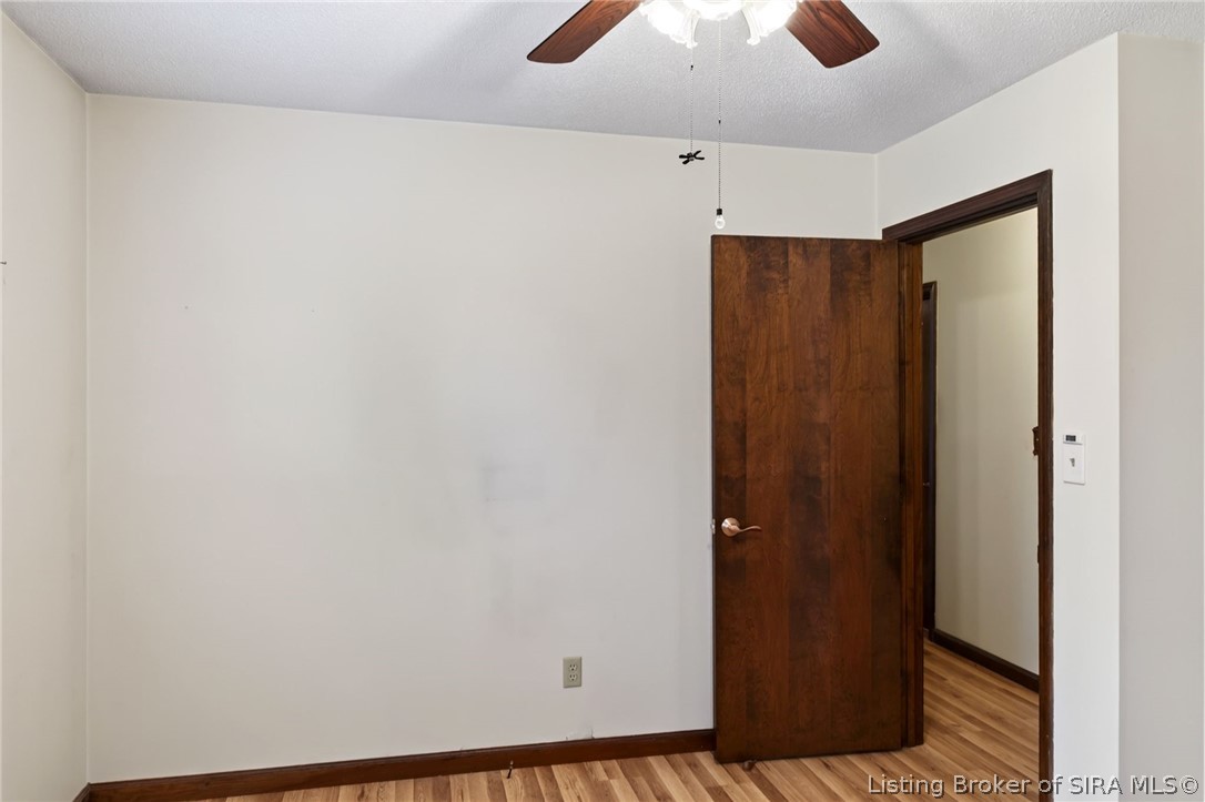 410 Mouser Street Property Photo 23