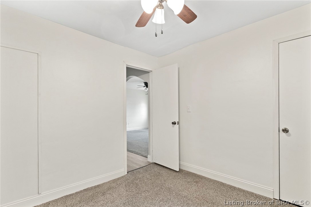 1090 N Mann Avenue Property Photo 13