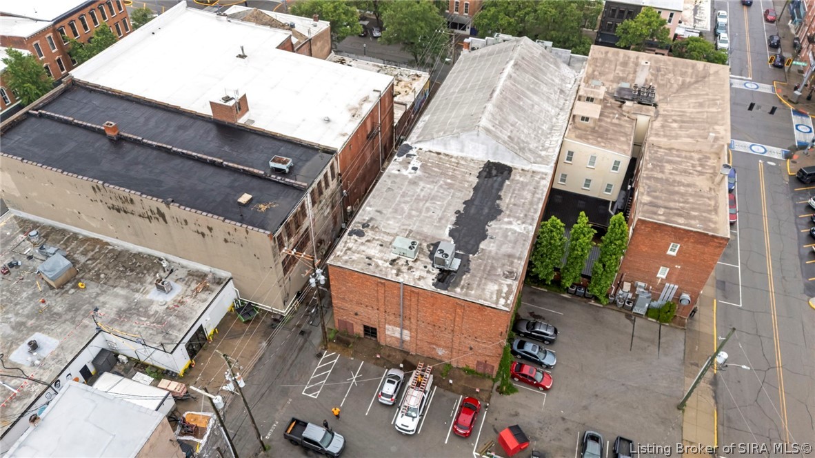 138 E Market Street Property Photo 74