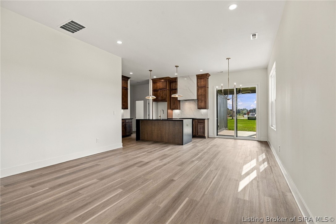 5010 Win Way Property Photo 7