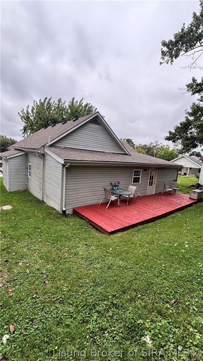 104 N Posey Street Property Photo 18