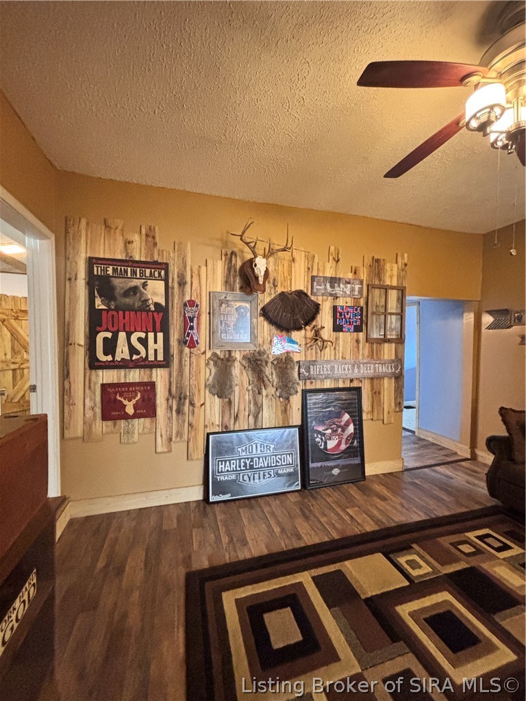 104 N Posey Street Property Photo 29