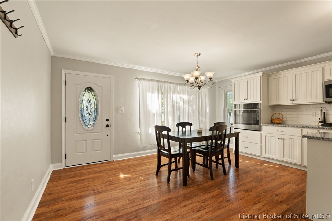 205 E Lewis Street Property Photo 8