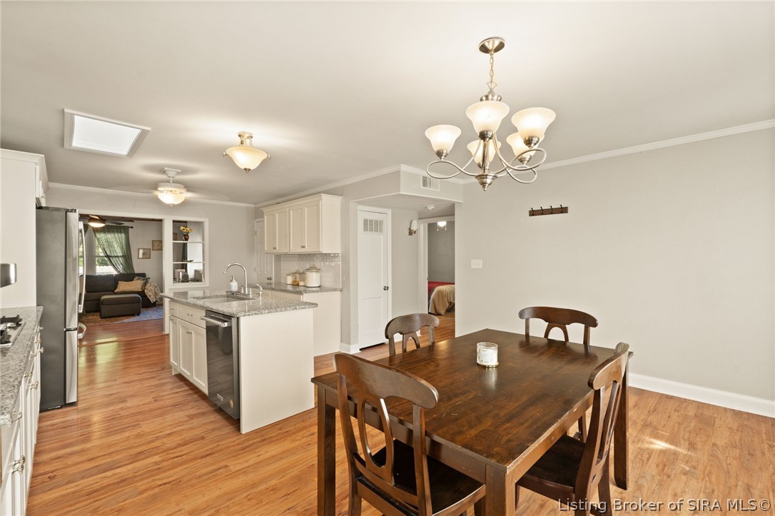205 E Lewis Street Property Photo 9