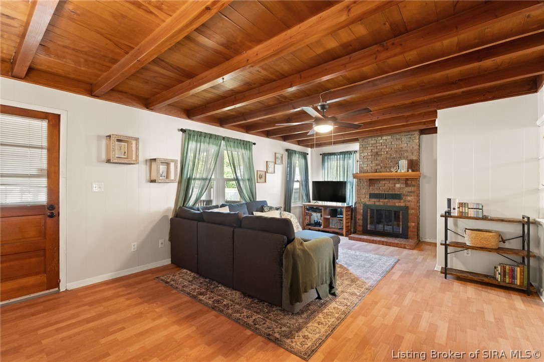 205 E Lewis Street Property Photo 15
