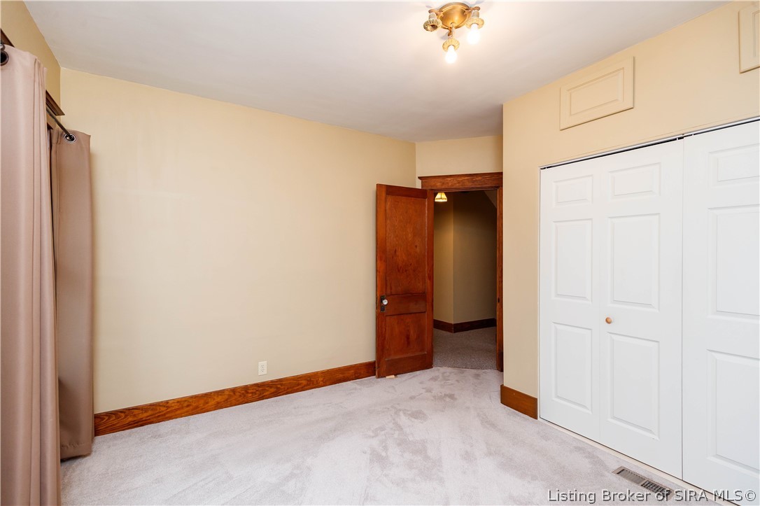 943 E 7th Street Property Photo 30