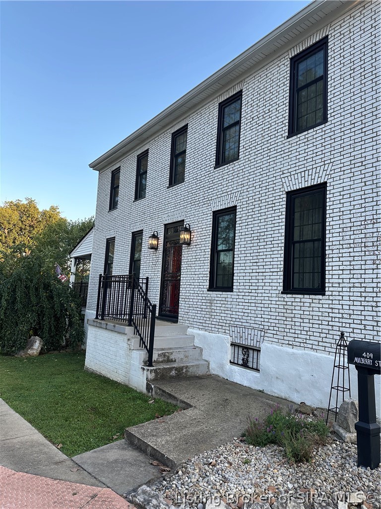 409 Mulberry Street Property Photo 10